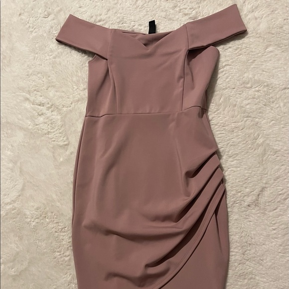 Windsor Dresses & Skirts - Windsor asymmetrical, off shoulder dress. Size M. Worn once in good condition.